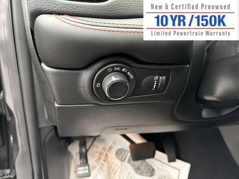 Used 2024 Dodge Durango GT image 18