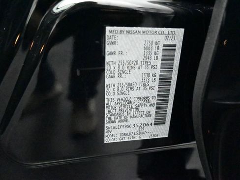 Certified 2025 INFINITI QX60 Luxe image 33