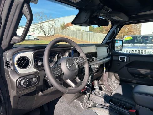 New 2026 Jeep Wrangler Unlimited Sport AWD/4WD image 22