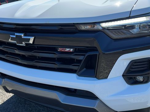 New 2026 Chevrolet Colorado Z71 w/ Technology Package AWD/4WD image 9