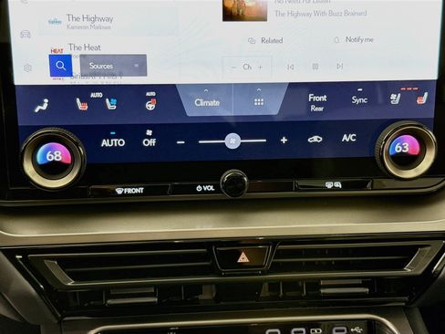 Used 2025 Lexus TX 350 AWD w/ Technology Package image 17