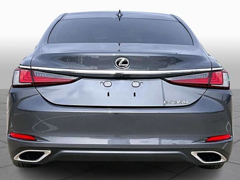 New 2025 Lexus ES 350 w/ Premium Package image 4