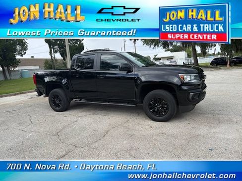 Used 2022 Chevrolet Colorado LT w/ Trail Boss Package AWD/4WD image 14