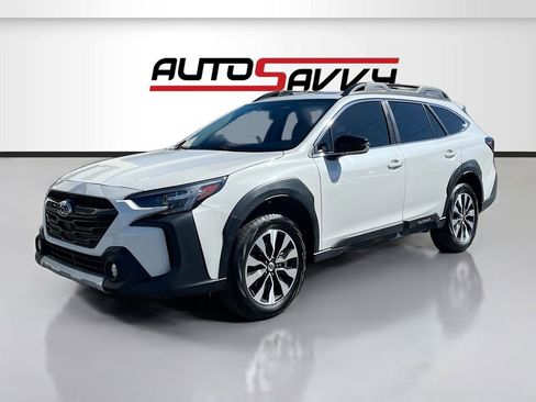 Used 2024 Subaru Outback Limited AWD/4WD image 3