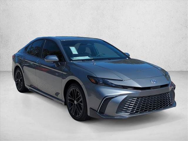Certified 2026 Toyota Camry SE FWD image 3