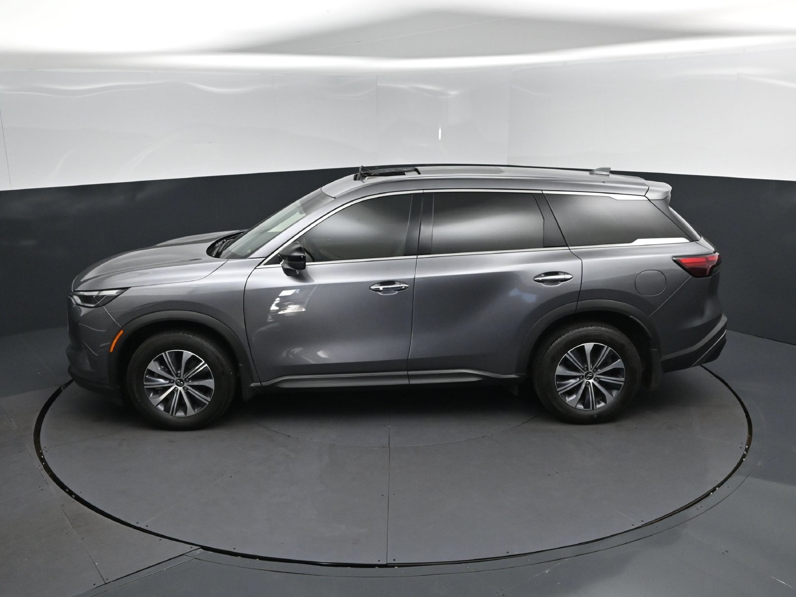 Certified 2025 INFINITI QX60 Pure FWD image 33