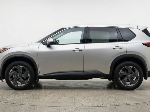 Used 2025 Nissan Rogue SV image 5