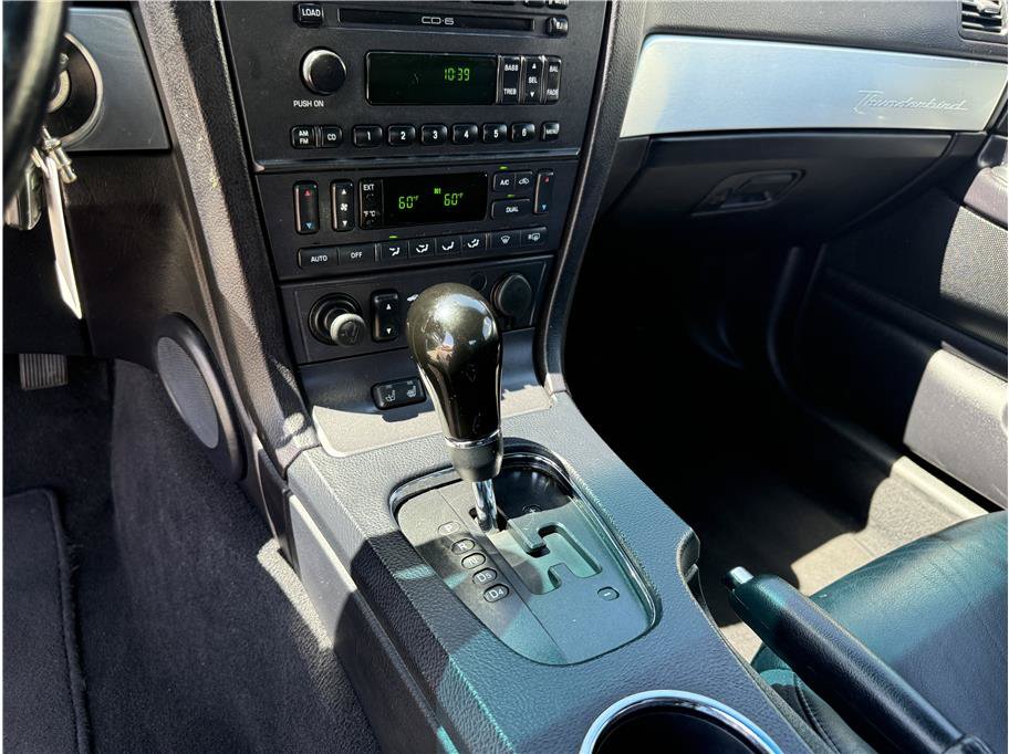 Used 2003 Ford Thunderbird RWD image 16