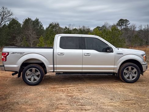 Used 2019 Ford F150 XLT w/ Equipment Group 302A Luxury image 12