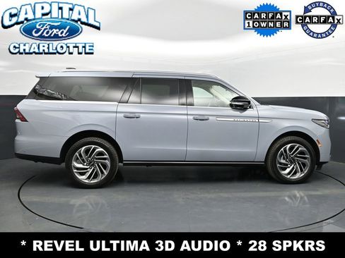 Used 2025 Lincoln Navigator L Reserve AWD/4WD image 8
