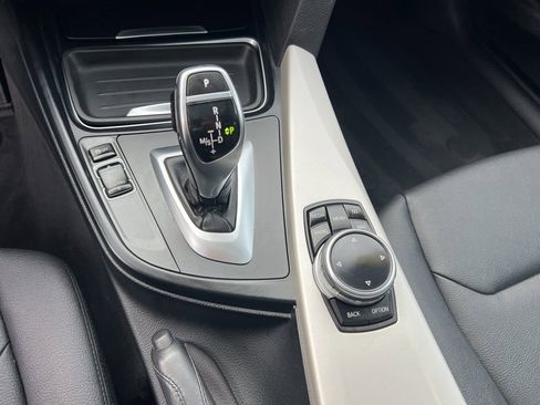 Used 2014 BMW 328i Gran Turismo xDrive image 17