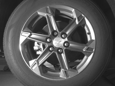 Used 2025 Chevrolet Blazer LT FWD image 15