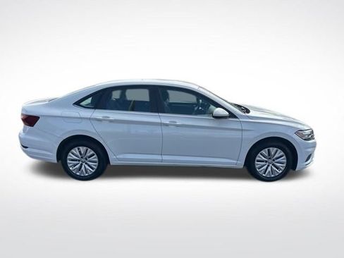 Used 2019 Volkswagen Jetta S image 6