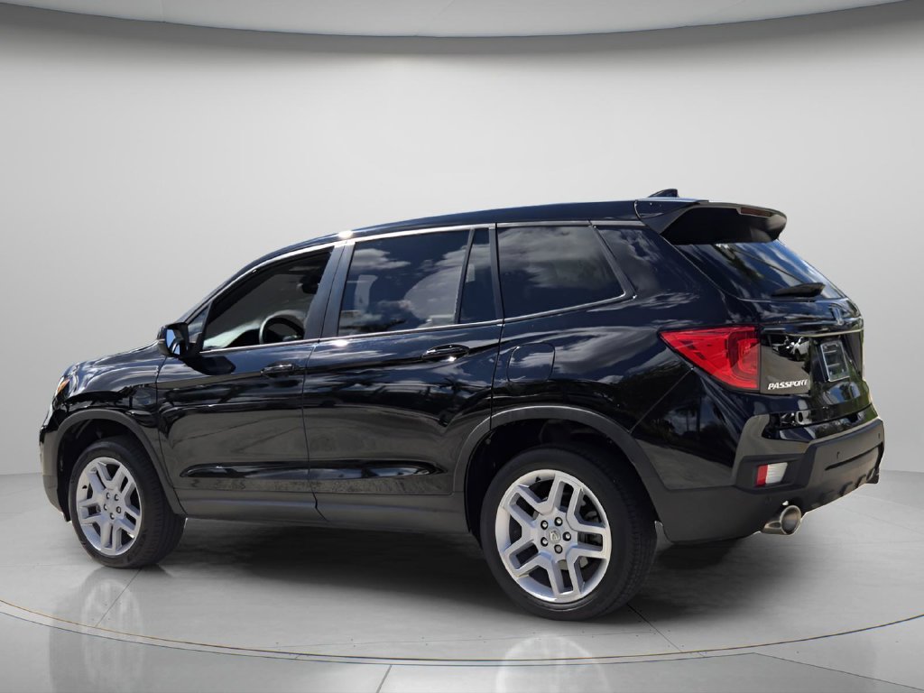 Certified 2025 Honda Passport EX-L image 7