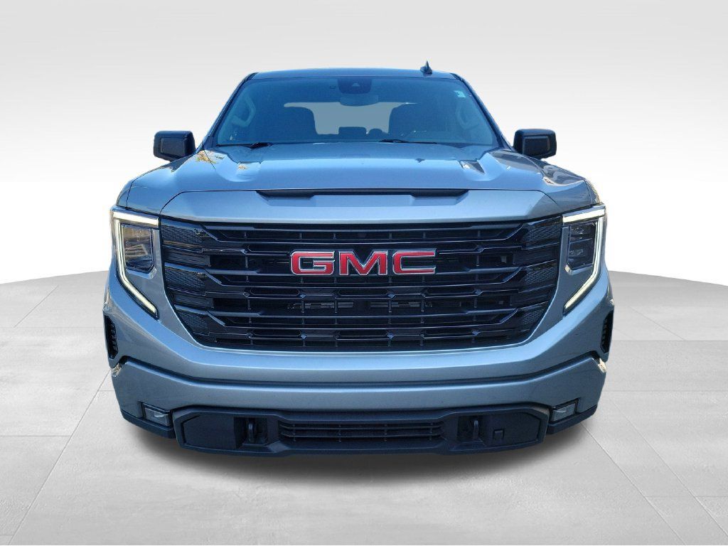 Used 2024 GMC Sierra 1500 Elevation AWD/4WD image 10