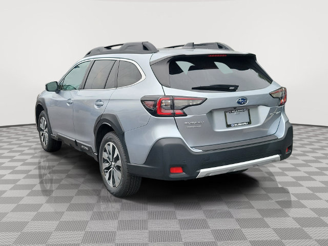Used 2024 Subaru Outback Limited AWD/4WD image 3