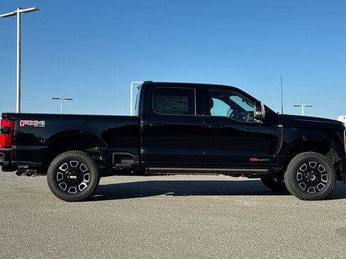 New 2026 Ford F350 Platinum AWD/4WD image 3