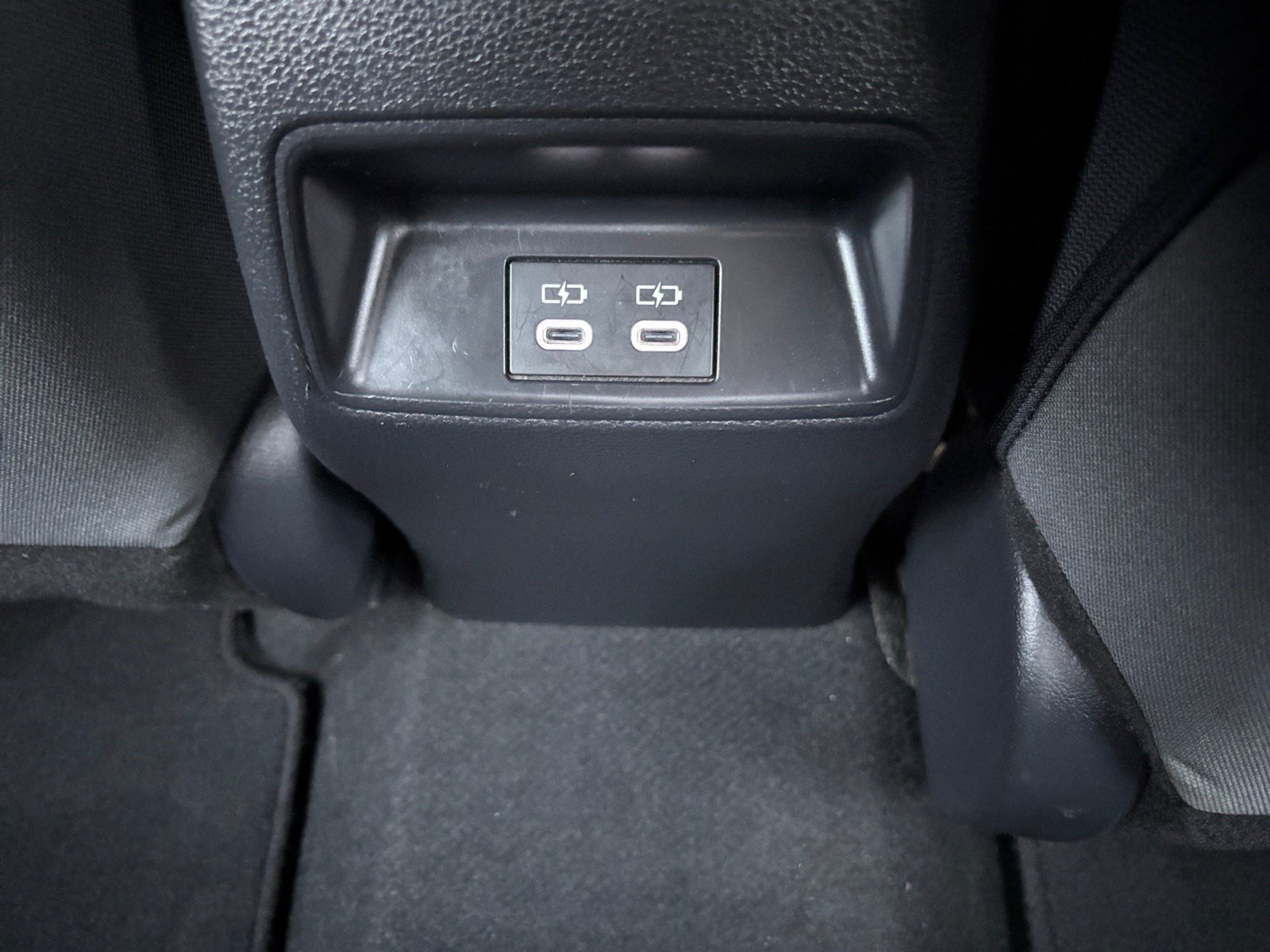 Used 2024 Toyota Corolla LE FWD image 30