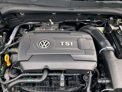 Used 2021 Volkswagen GTI S FWD image 31
