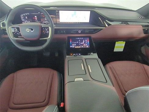 New 2025 INFINITI QX80 Autograph w/ Autograph Exterior Package image 18