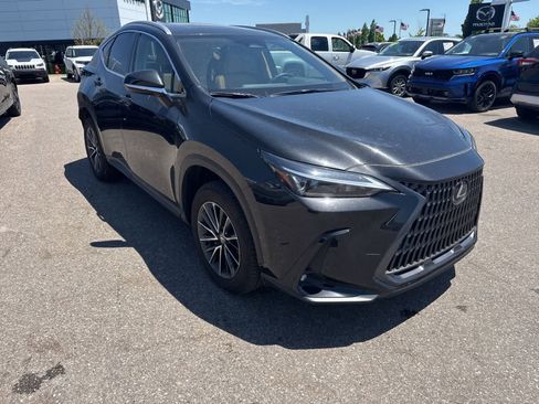 Used 2025 Lexus NX 350 AWD w/ Accessory Package (2T) image 3
