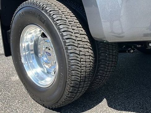 New 2026 Ford F350 Platinum AWD/4WD image 11