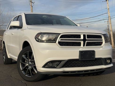 Used 2017 Dodge Durango GT w/ Premium Group image 2