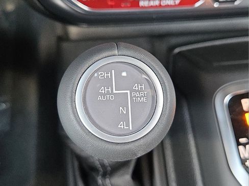 New 2026 Jeep Wrangler Unlimited Rubicon AWD/4WD image 17
