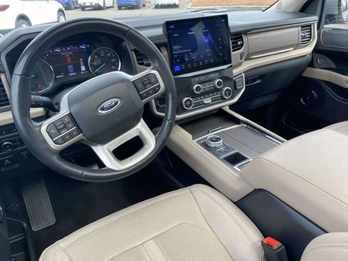 Certified 2024 Ford Expedition Limited image 17