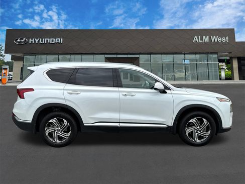 Used 2022 Hyundai Santa Fe SEL w/ Cargo Package FWD image 4