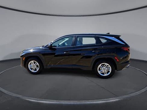 Used 2025 Hyundai Tucson SE FWD image 5