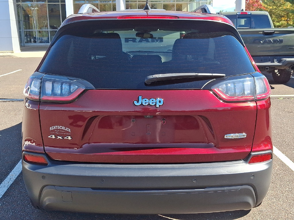 Used 2020 Jeep Cherokee Latitude Plus w/ Cold Weather Group AWD/4WD image 5