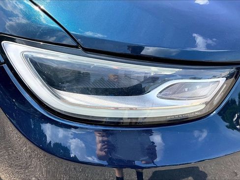 Used 2023 Chrysler Pacifica Touring-L FWD image 29