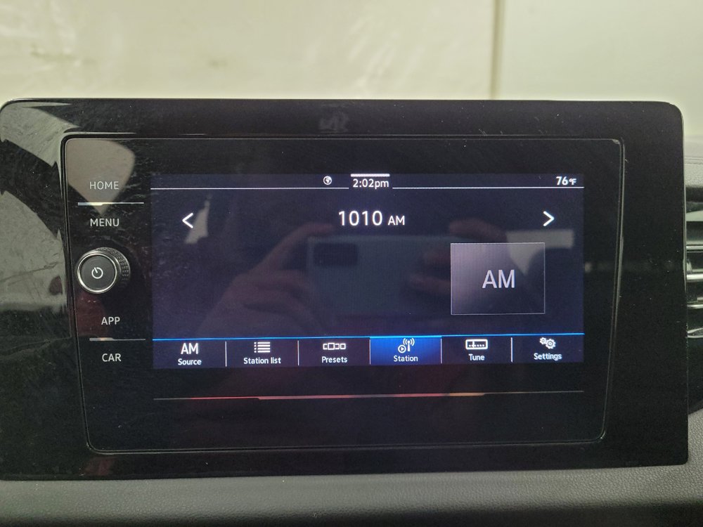 Used 2025 Volkswagen Jetta S FWD image 25