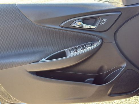 Used 2024 Chevrolet Malibu LT image 16