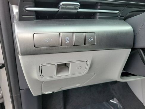 Used 2026 Hyundai Kona SEL Sport FWD image 18