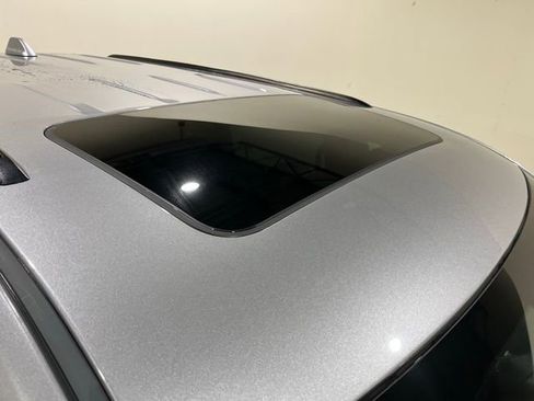 Used 2020 Jeep Grand Cherokee Altitude image 13