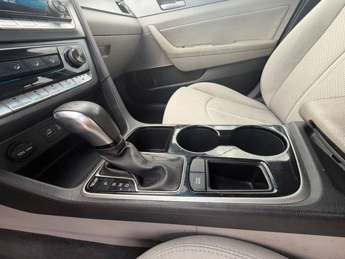 Used 2018 Hyundai Sonata SEL FWD image 21