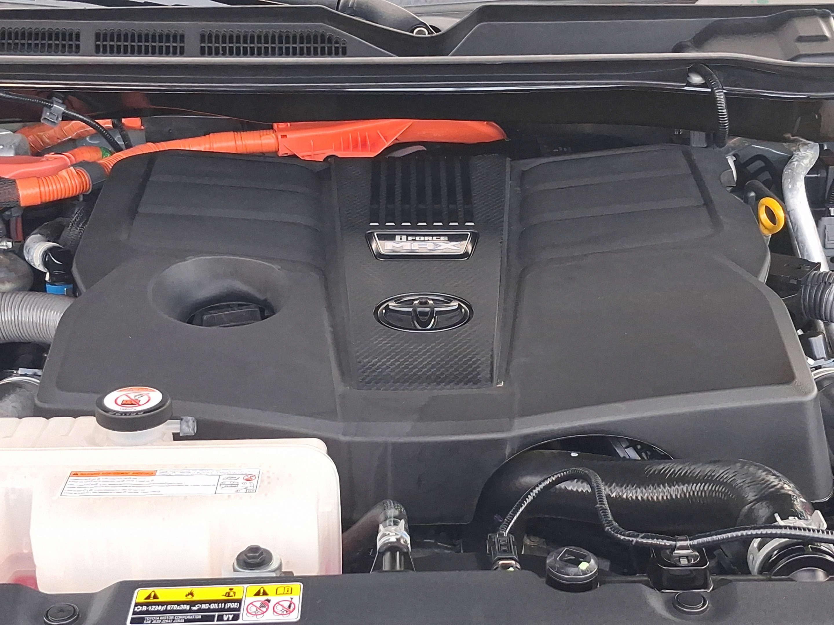Used 2024 Toyota Sequoia Platinum RWD image 9