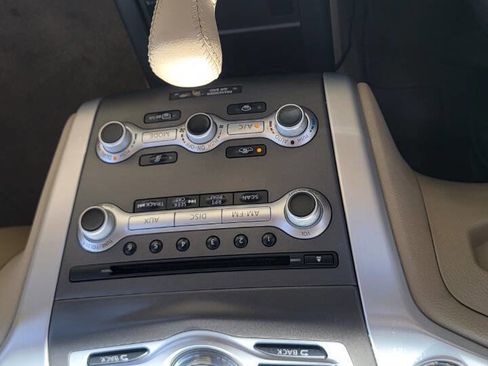 Used 2011 Nissan Murano SV FWD image 24