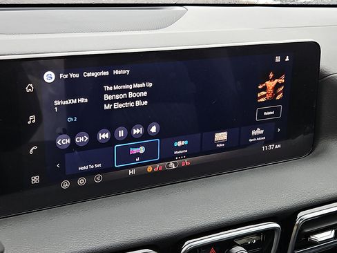New 2026 Nissan Sentra SV FWD image 13