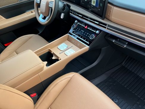 New 2026 Hyundai Santa Fe Calligraphy image 18