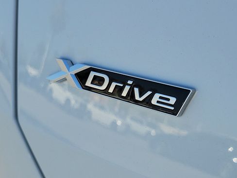 Used 2026 BMW X3 xDrive30i w/ Premium Package AWD/4WD image 7