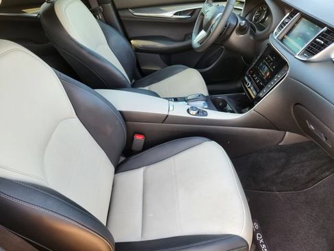 Used 2025 INFINITI QX55 Essential AWD/4WD image 14