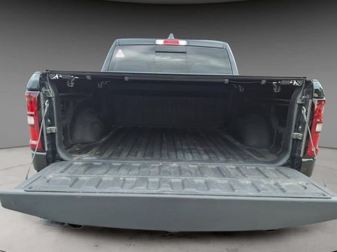 Used 2025 RAM 1500 Big Horn AWD/4WD image 11
