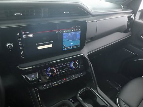 Used 2026 GMC Sierra 2500 AT4X image 29