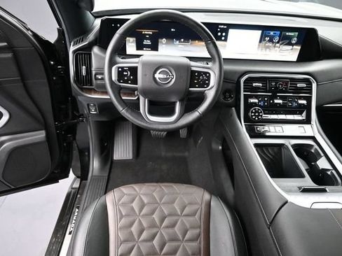 Used 2025 Nissan Armada Platinum w/ Convenience Package AWD/4WD image 12