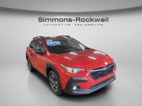 Used 2025 Subaru Crosstrek 2.5i Premium AWD/4WD image 7