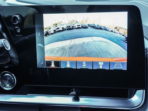 Used 2024 Chevrolet Corvette Stingray Premium Conv w/ Z51 Performance Package image 31