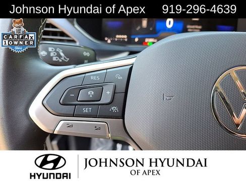 Used 2024 Volkswagen Taos SE w/ Black Wheel Plus Package AWD/4WD image 25